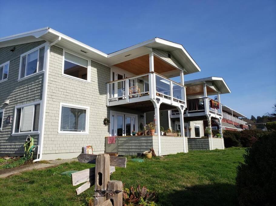 Ocean View Village Condo With Trails To Beaches Тринидад Экстерьер фото