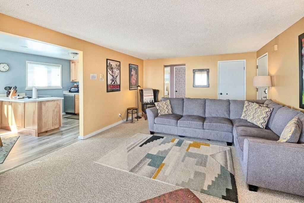Ocean View Village Condo With Trails To Beaches Тринидад Экстерьер фото